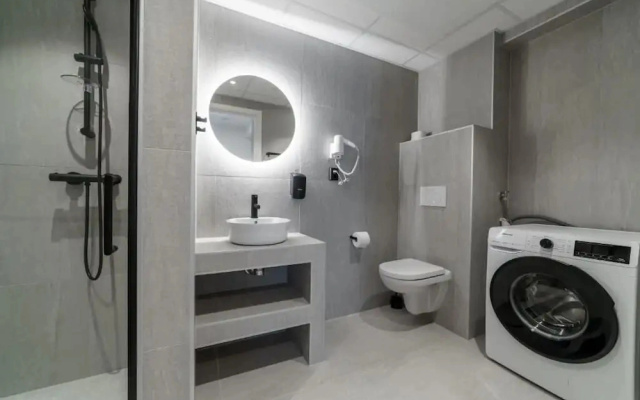 MAYA Apartments - Carl Berner