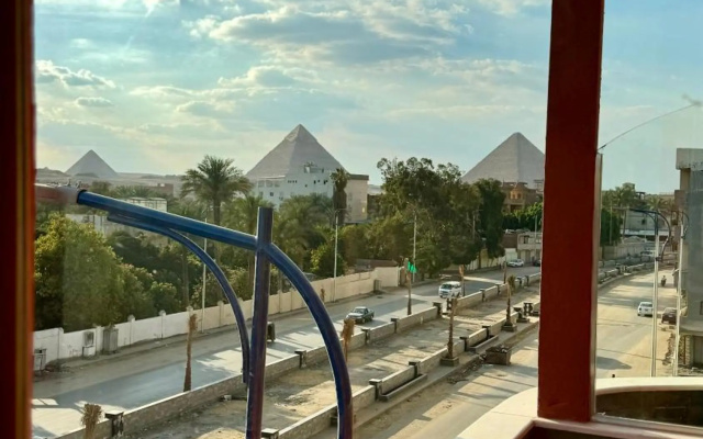 Jimmy Pyramids View