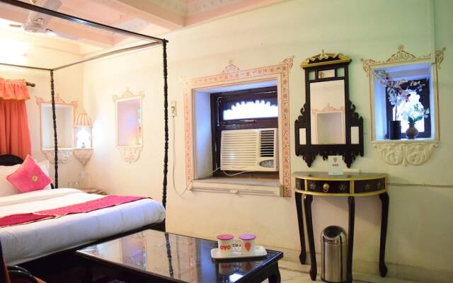 Shree Jagdish Mahal Heritage Hotel