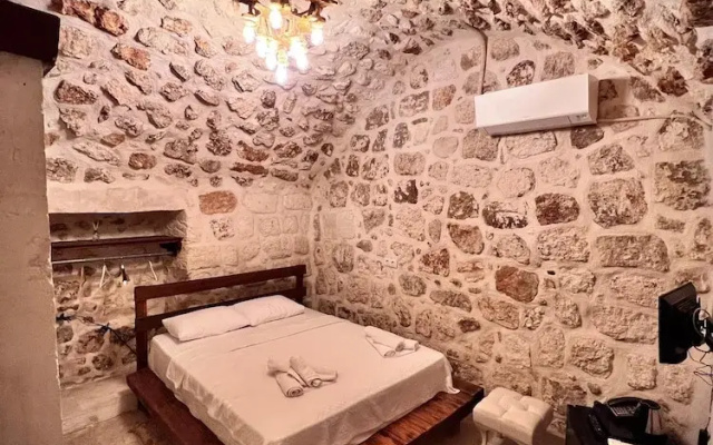 Şahmeran Otel Cafe Restoran