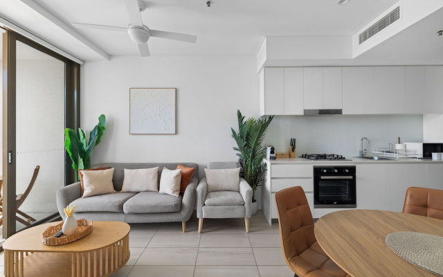 Sleek 2BRM Apartment at Aqua Newstead