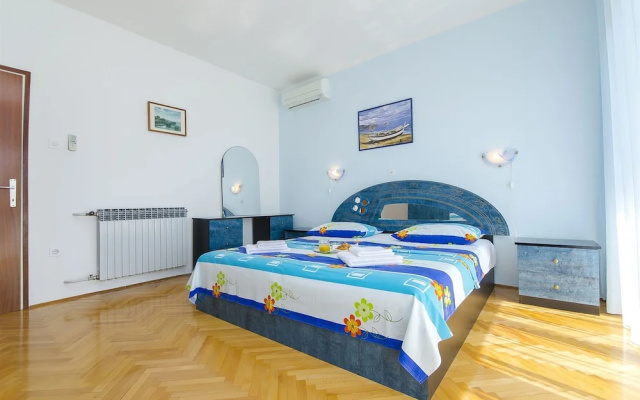 Apartments Maslina
