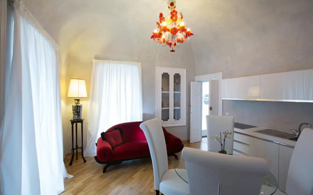 B&B JSuite