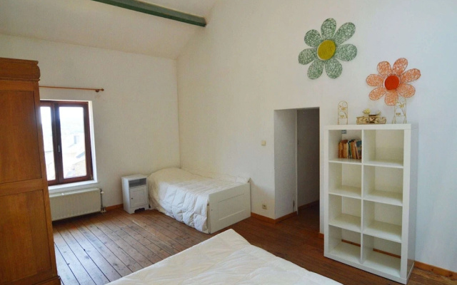 Modern Farmhouse in Chassepierre with Terrace