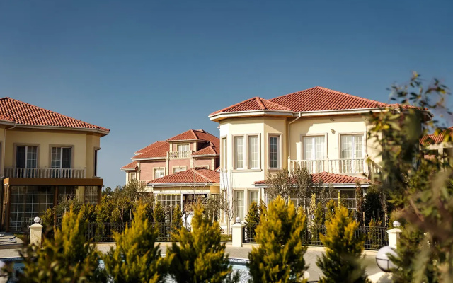 Villas (Sea Breeze)