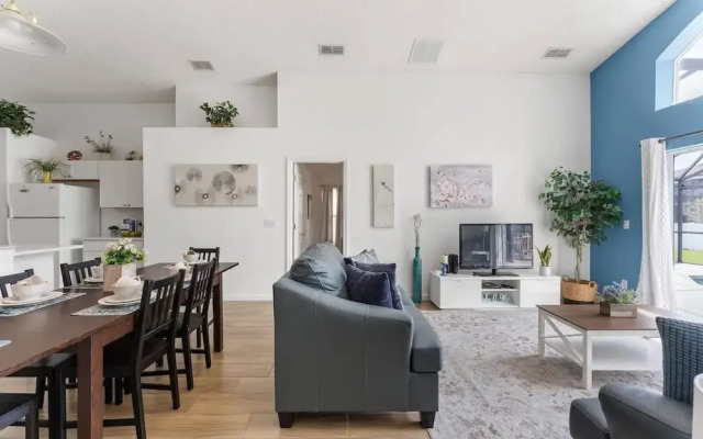 Entertaining Game Room 4BR Near Disney