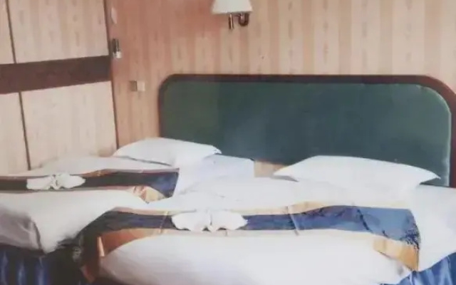 Dan Savanh Hotel