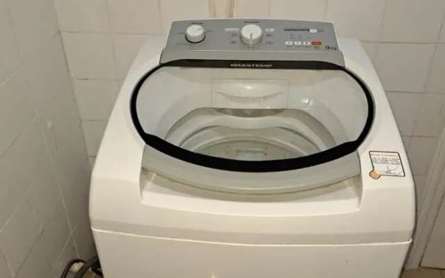 Amplo e excelente Apartamento Cod.1001