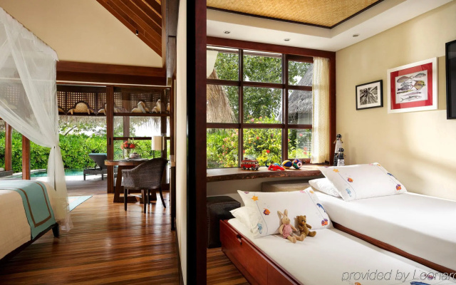 Four Seasons Resort Maldives at Kuda Huraa