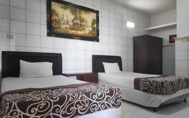OYO 3694 Gong Corner Guest House 2