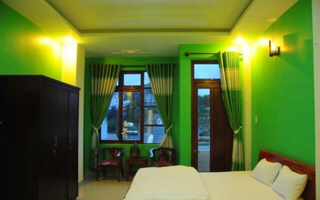 Отель Huong Mai Glamorous Homestay Далат комната для гостей