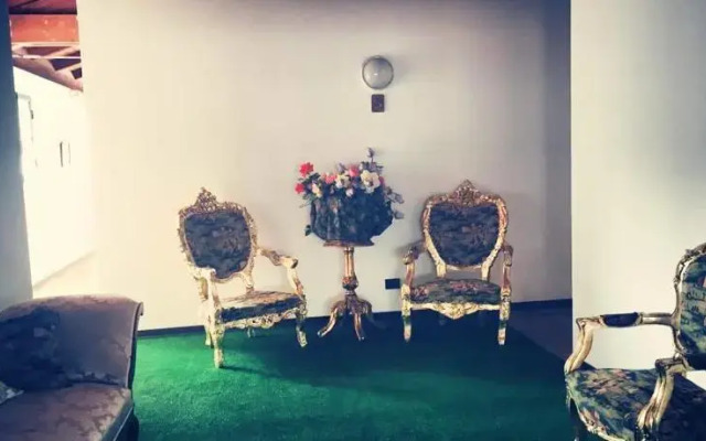 Horse Guesthouse