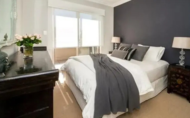 Bondi Executive