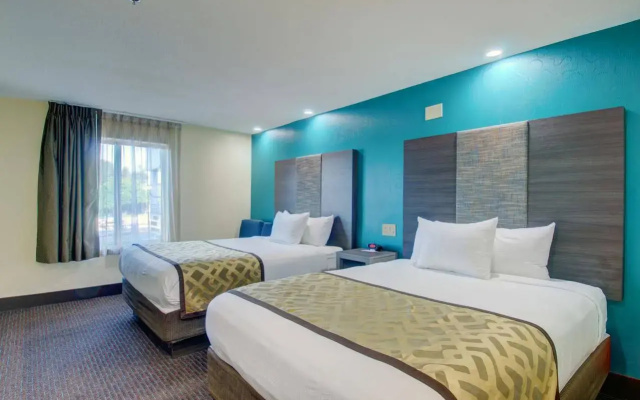 Plymouth Bay Inn and Suites
