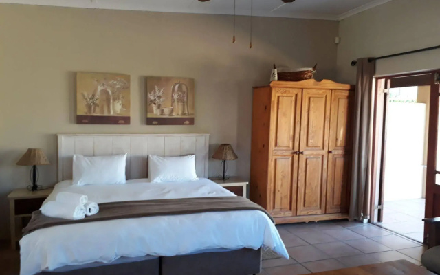 Tourist Lodge Gansbaai