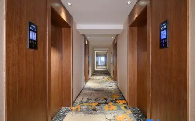Yeste Hotel
