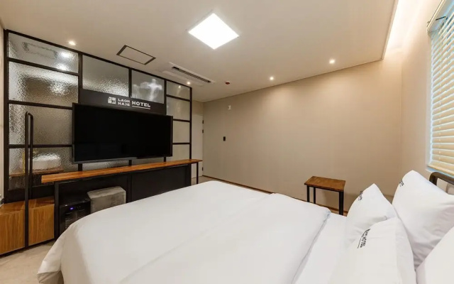 Gunsan Laonhaje Hotel