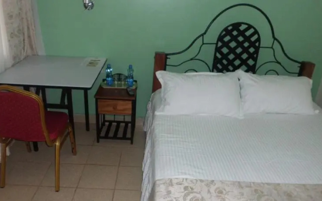 Hotel Troy