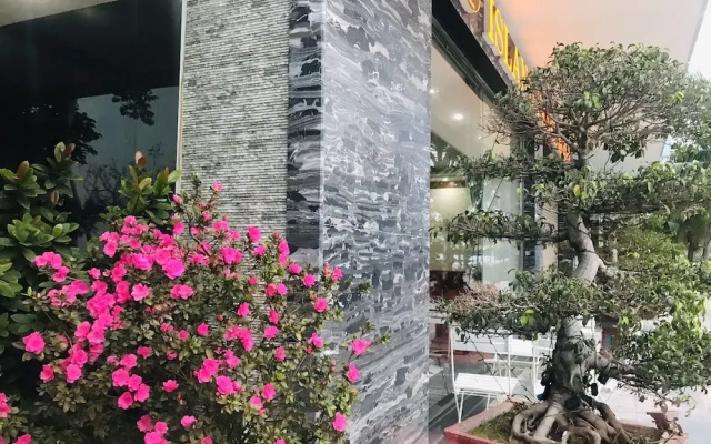 Island Pearl Hotel