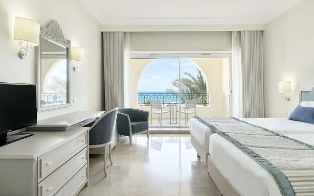 Iberostar Waves Averroes