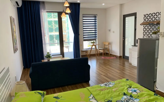 Oyo 1087 Hm Apartment