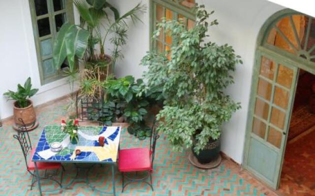 Отель Riad Agathe Марракеш вид на фасад