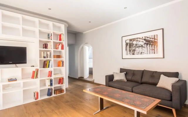 Barberini Enchanting Terrace Apartment
