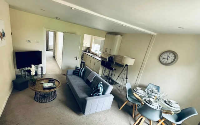 Cozy Regent A Apartment