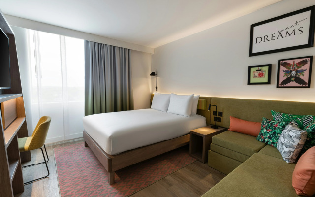 Hampton by Hilton Bordeaux Merignac Airport