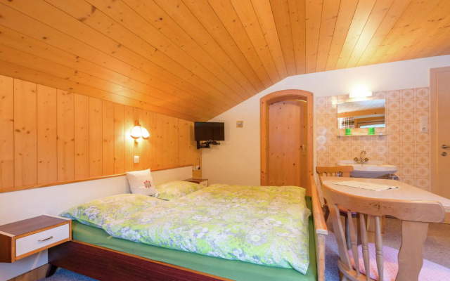Cozy Apartment in Wald- Konigsleiten