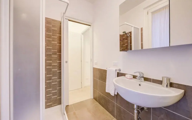 Casa Oleandri Shared Pool And Lake View