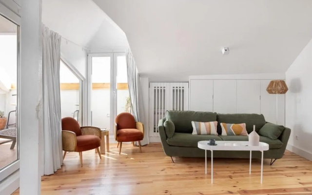 ALTIDO Big 6BR house with terrace in Santa Catarina