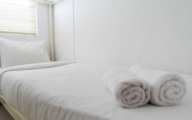 Comfy 2BR Apartment at Waterplace Residence Pakuwon Indah