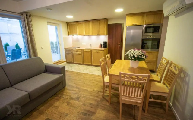 Maria Apartments