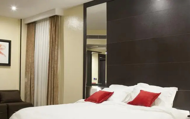 Tehran Grand Hotel 2