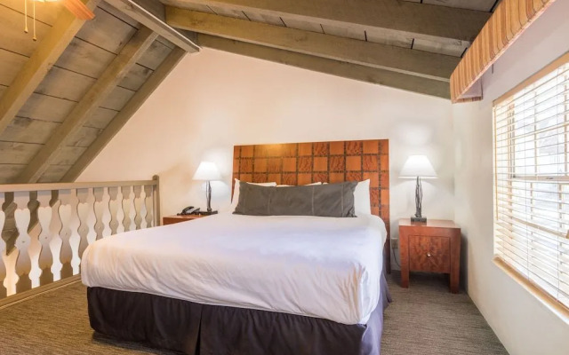 Royal Copenhagen Inn