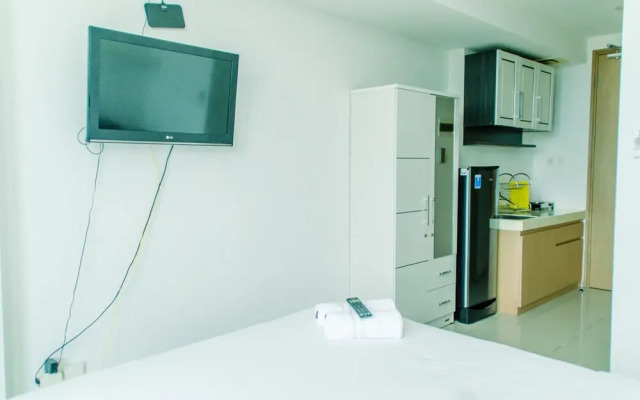 Nice And Cozy Studio At Tree Park City Apartment