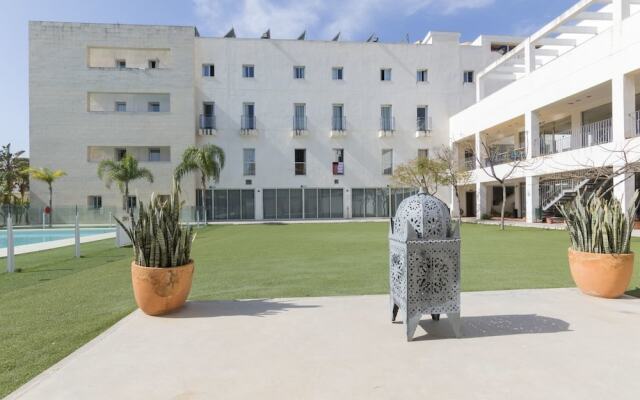 Torremolinos Inturjoven Youth Hostel вид на фасад