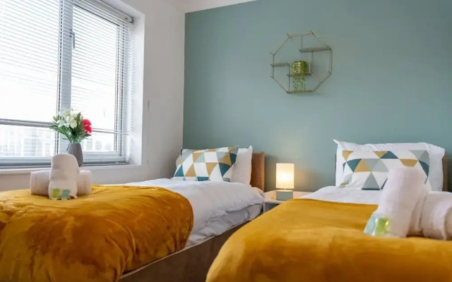 Host Stay Glazier Drive