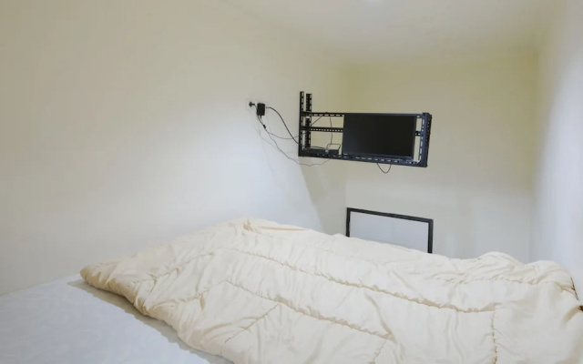 ZEN Rooms Basic Tanjung Duren Syariah
