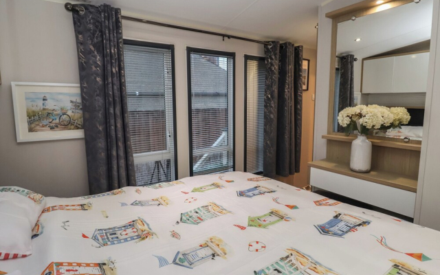 Osprey Court 1