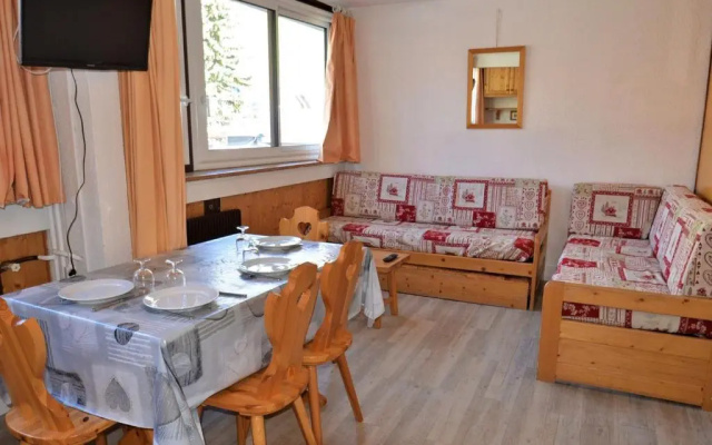 Appartement Les Menuires, 1 pièce, 4 personnes - FR-1-452-231