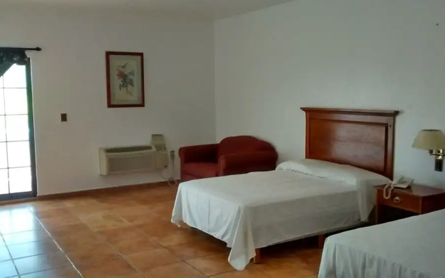 Resort Mision del Mar