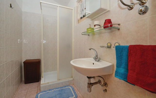 Awesome Home in Trget With 2 Bedrooms