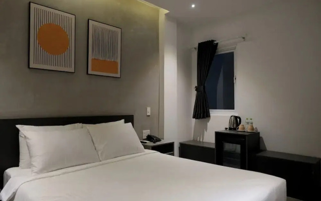 Nicecy Hotel - 218 Le Thanh Ton Street