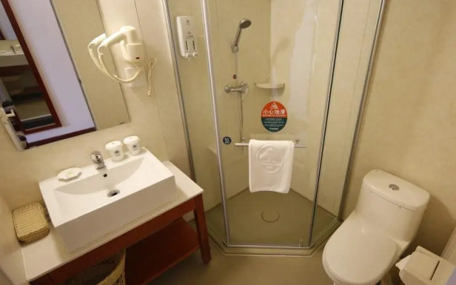 GreenTree Inn Shandong Yantai Penglai Pavilion Bus station Express Hotel