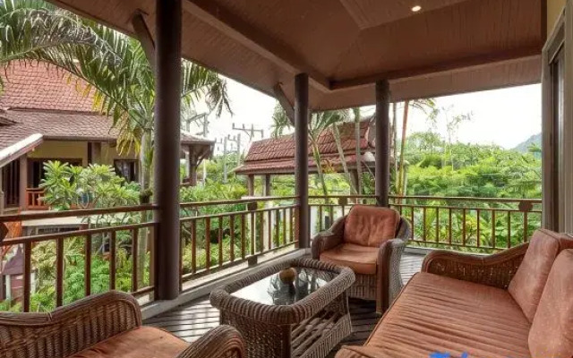 *Kamala 3BR | Pool & Beaches Minutes Away V235