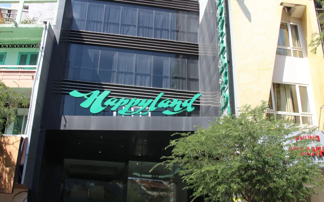 Happyland Hotel