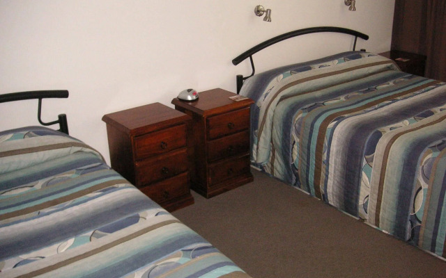 Warrina Motor Inn Wodonga CBD