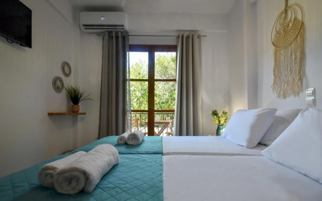 Apartments for 3 1st Floor